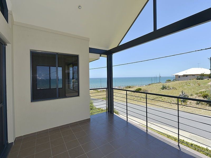 95B Leighton Road, Halls Head WA 6210