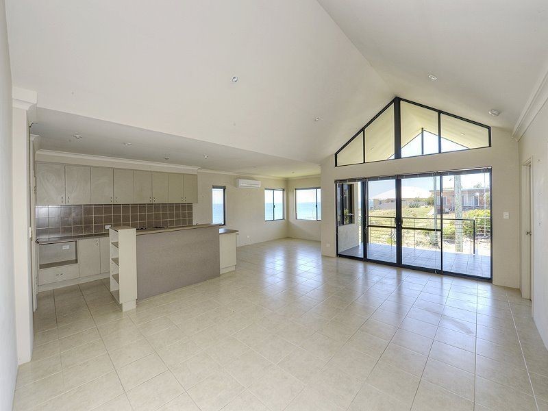 95B Leighton Road, Halls Head WA 6210