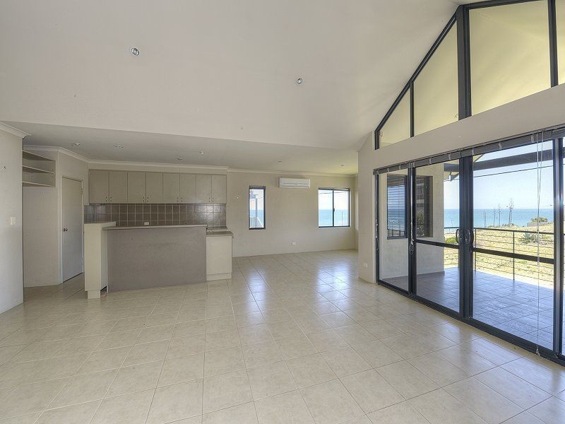 95B Leighton Road, Halls Head WA 6210