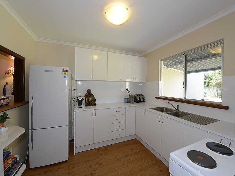 4 Janice Avenue, Falcon WA 6210