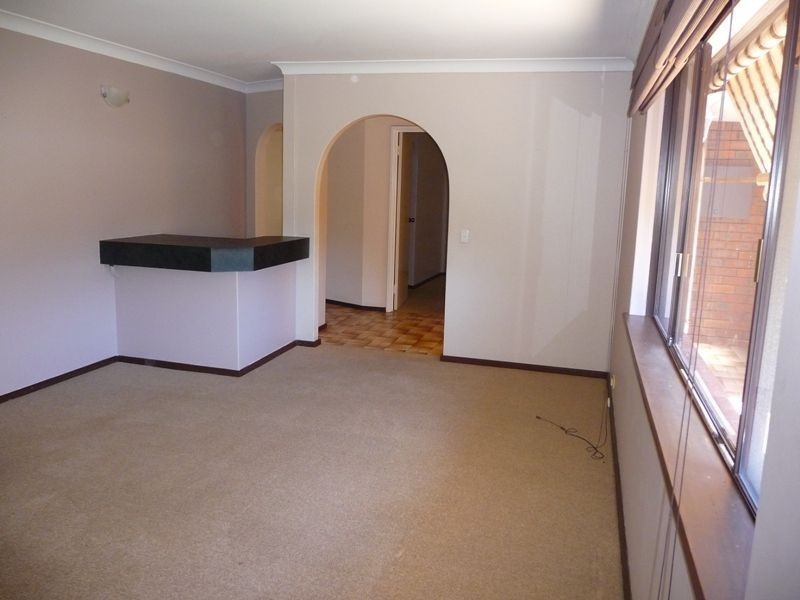 33 Irving Avenue, Falcon WA 6210