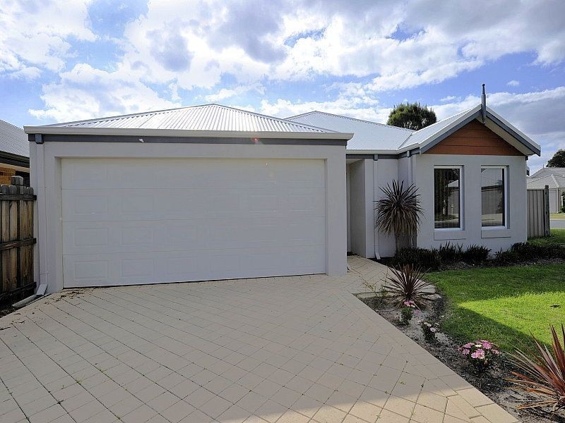 7 Anhinga Trail, Dudley Park WA 6210