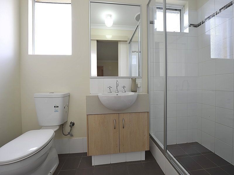 7 Anhinga Trail, Dudley Park WA 6210