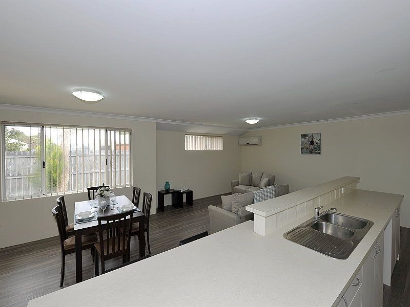 7 Anhinga Trail, Dudley Park WA 6210