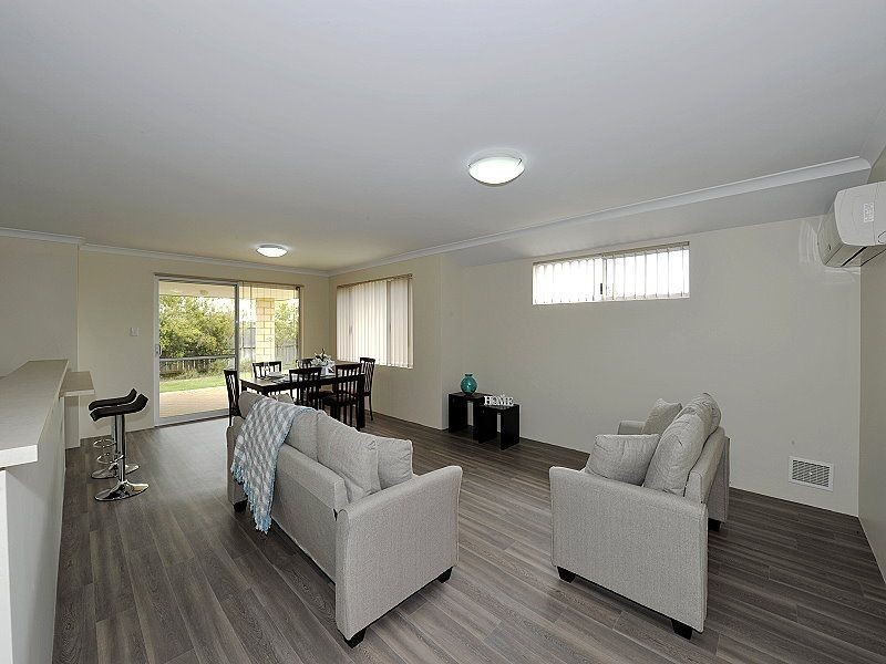 7 Anhinga Trail, Dudley Park WA 6210