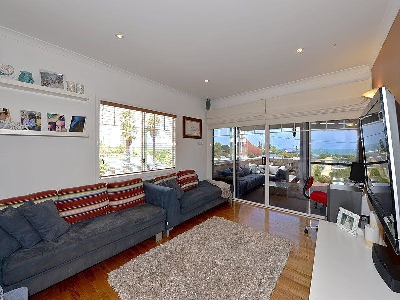 26 Yeedong Road, Falcon WA 6210
