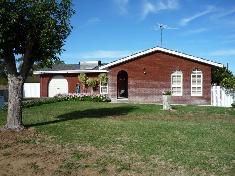 79 Morfitt Street, Mandurah WA 6210