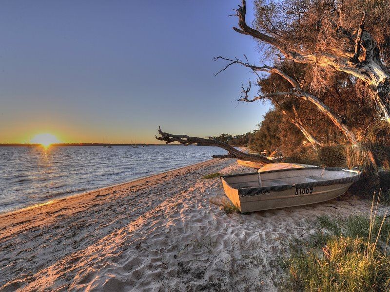 18 Parkridge Drive, Bouvard WA 6211