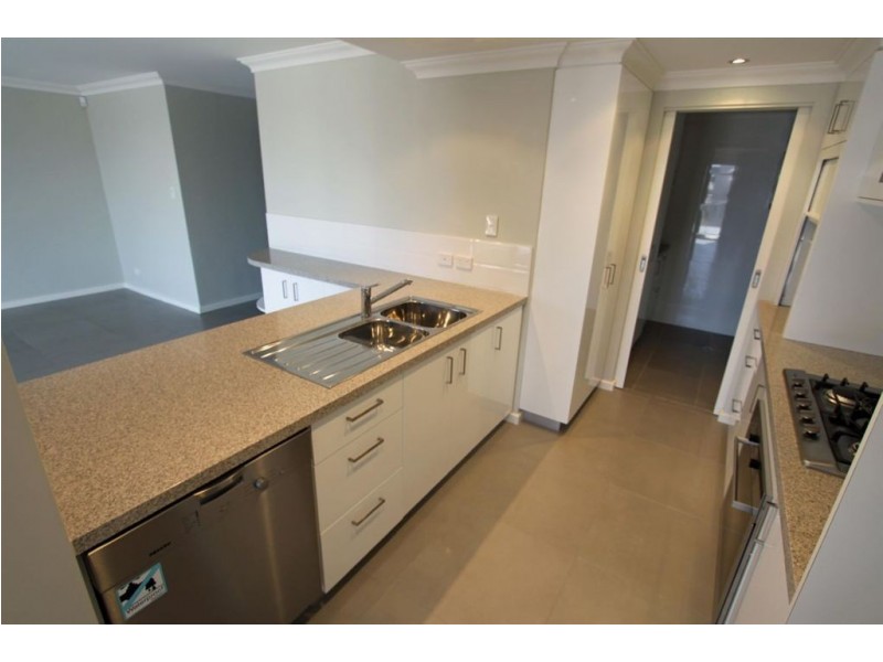 4/22 Treviso Mews, Mandurah WA 6210