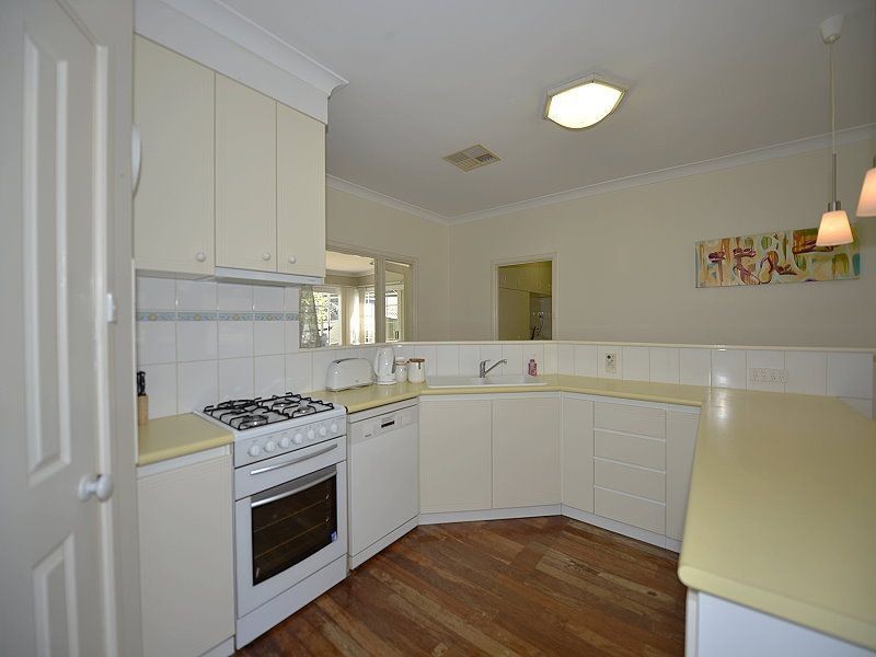 148 Banksia Terrace, South Yunderup WA 6208