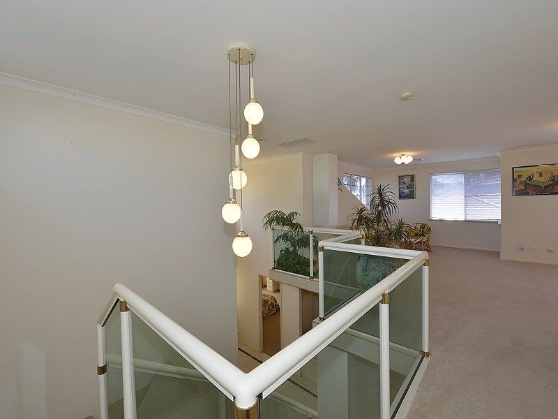 13 Fortescue, Dudley Park WA 6210