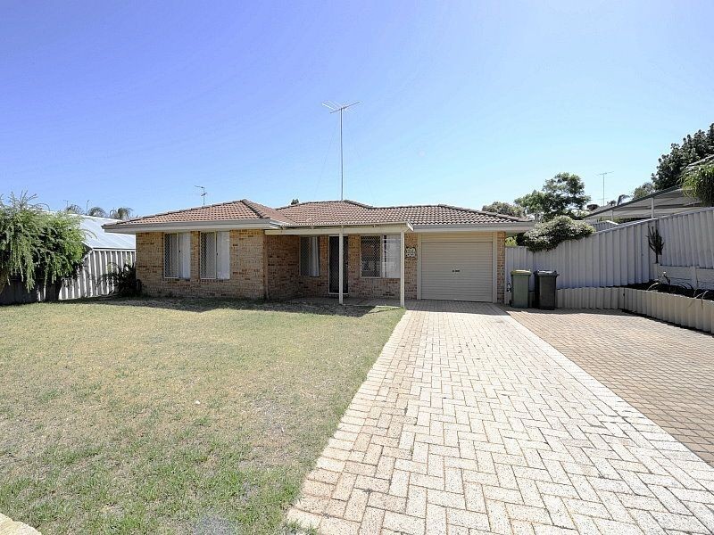 24 Casuarina Drive, Halls Head WA 6210