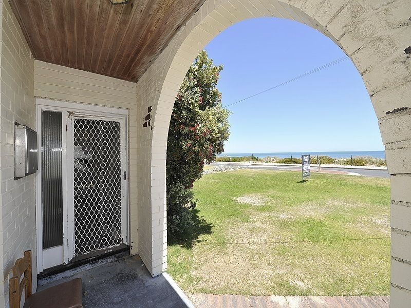 196 Ormsby Terrace, Silver Sands WA 6210