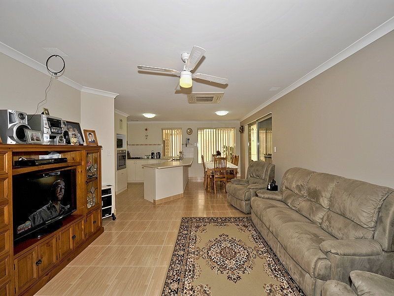 10B Mercury Crescent, Falcon WA 6210
