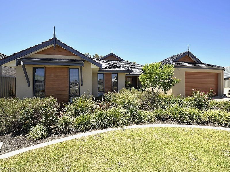 18 Placid Bend, South Yunderup WA 6208