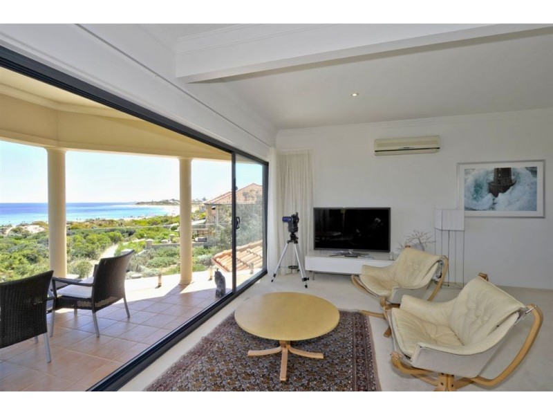 76 Westview Parade, Wannanup WA 6210