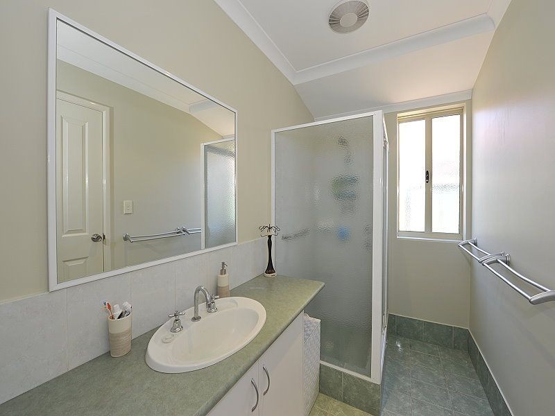 8 Yunderup Road, South Yunderup WA 6208