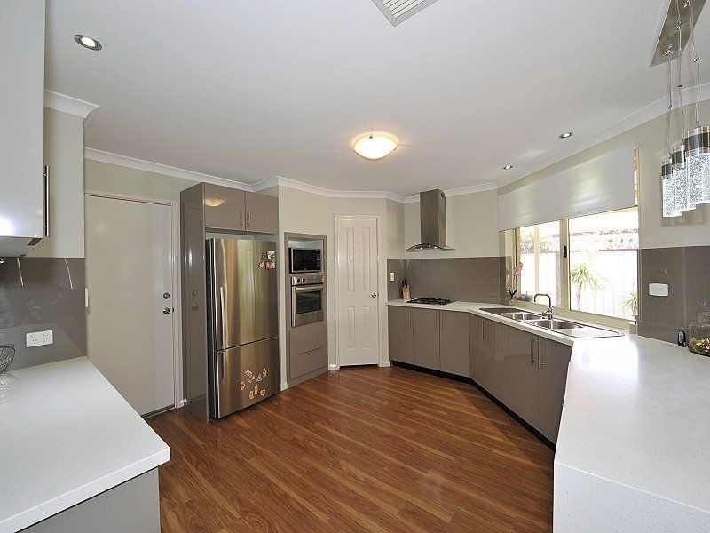 8 Yunderup Road, South Yunderup WA 6208