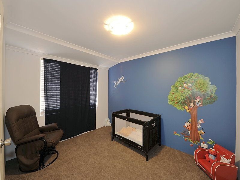 8 Yunderup Road, South Yunderup WA 6208