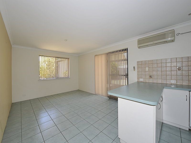 18 Coodanup Drive, Coodanup WA 6210