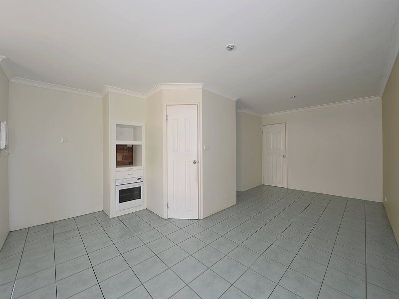 18 Coodanup Drive, Coodanup WA 6210