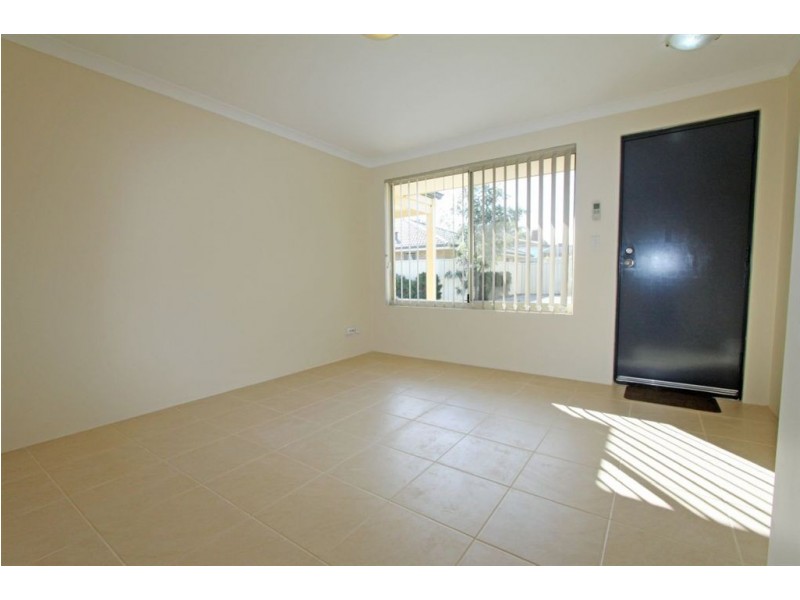 4/17 Allnutt Street, Mandurah WA 6210