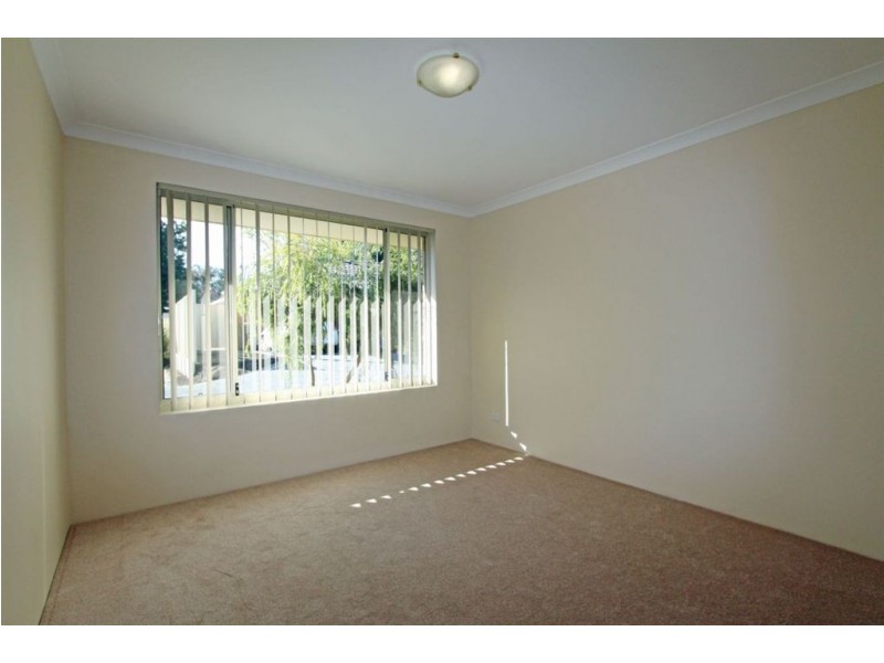 4/17 Allnutt Street, Mandurah WA 6210