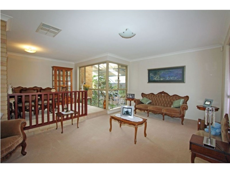 4 Amazon Drive, Greenfields WA 6210