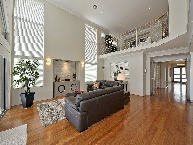 2 Ragamuffin Point, Halls Head WA 6210