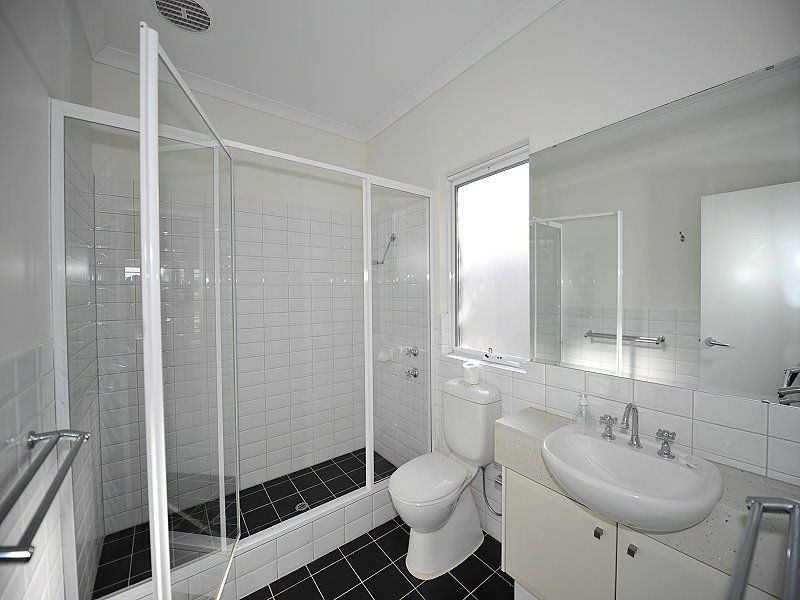 3 Flight Street, Falcon WA 6210