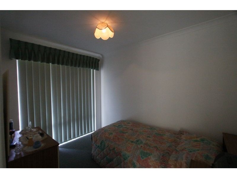 31 Peelwood Parade, Halls Head WA 6210