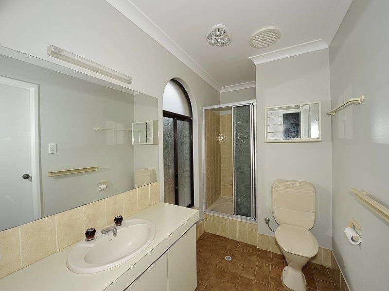 30 Elderberry Circle, Halls Head WA 6210