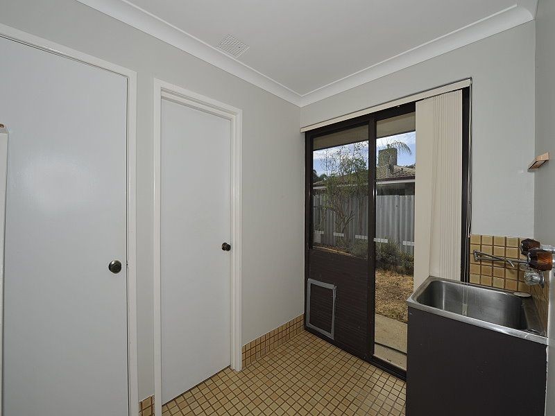 30 Elderberry Circle, Halls Head WA 6210