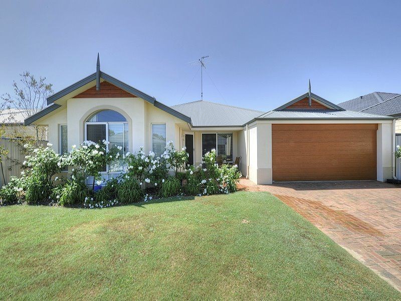 43 Bellavista Parade, Meadow Springs WA 6210