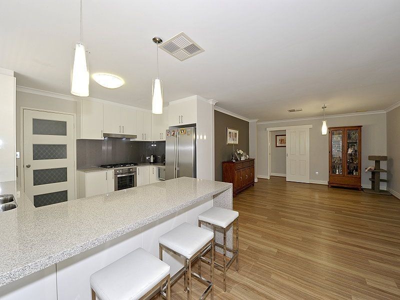 43 Bellavista Parade, Meadow Springs WA 6210