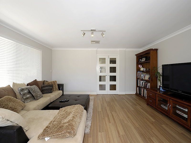 43 Bellavista Parade, Meadow Springs WA 6210