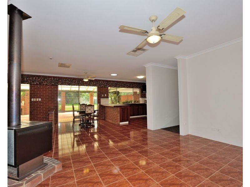 48 Victoria Circle, Greenfields WA 6210
