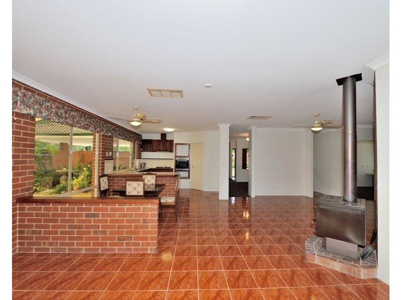 48 Victoria Circle, Greenfields WA 6210