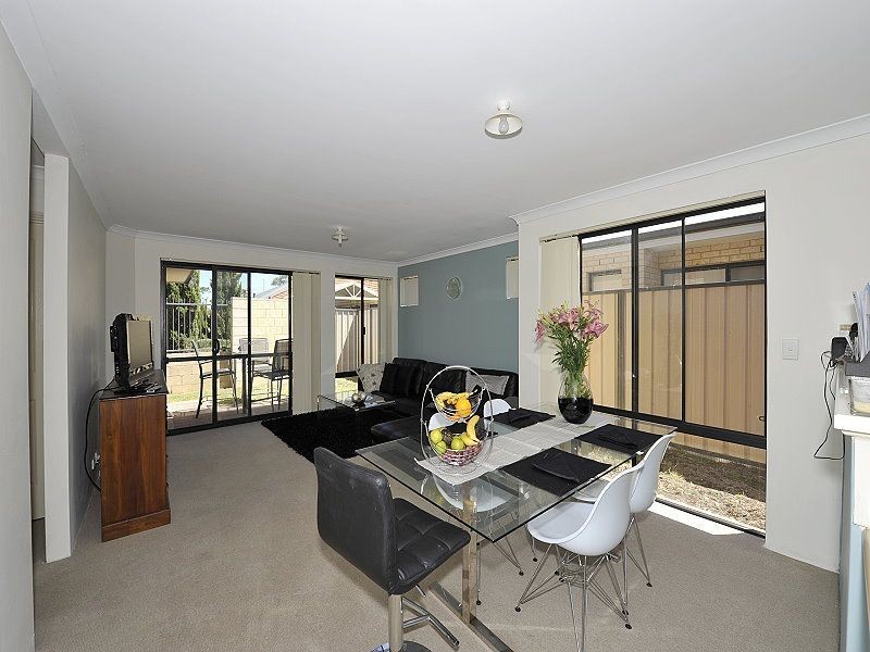 70/27 Meadow Springs Drive, Meadow Springs WA 6210