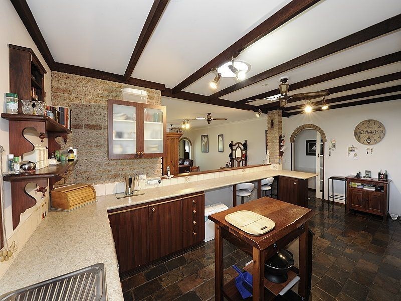 3 Bangalay Court, Halls Head WA 6210