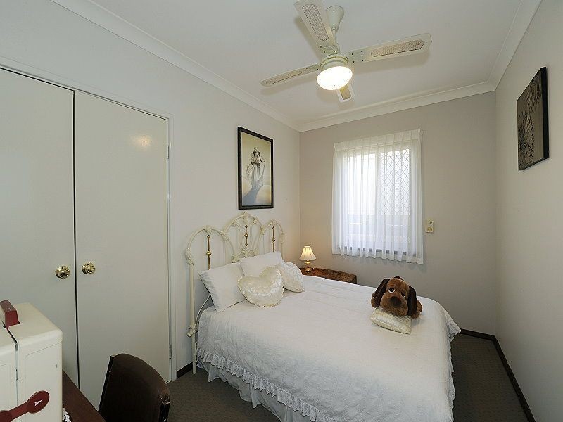 3 Bangalay Court, Halls Head WA 6210