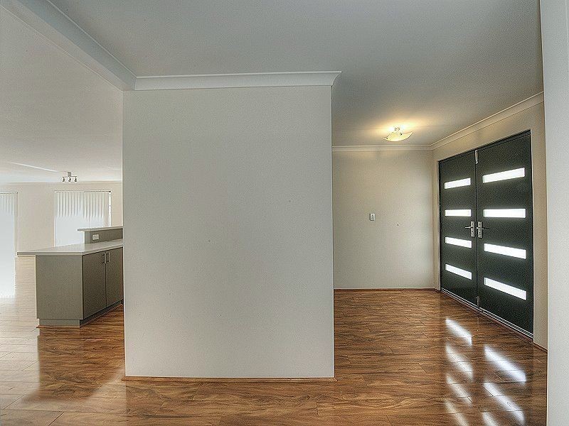 6 Honeydew Trail, Wannanup WA 6210