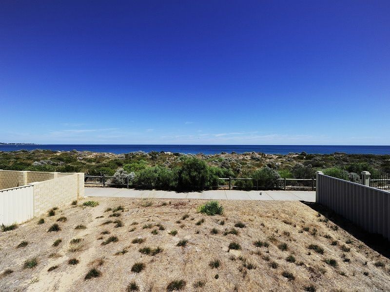 62 Ronsard Drive, San Remo WA 6210