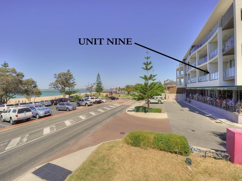 9/11 Halls Head Parade, Halls Head WA 6210