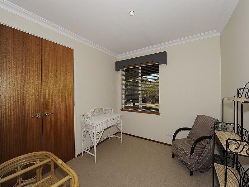 7 Redfern Place, Erskine WA 6210