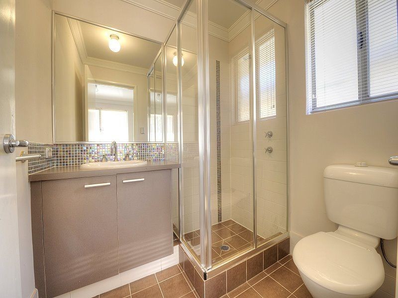 10 Asper Way, Halls Head WA 6210