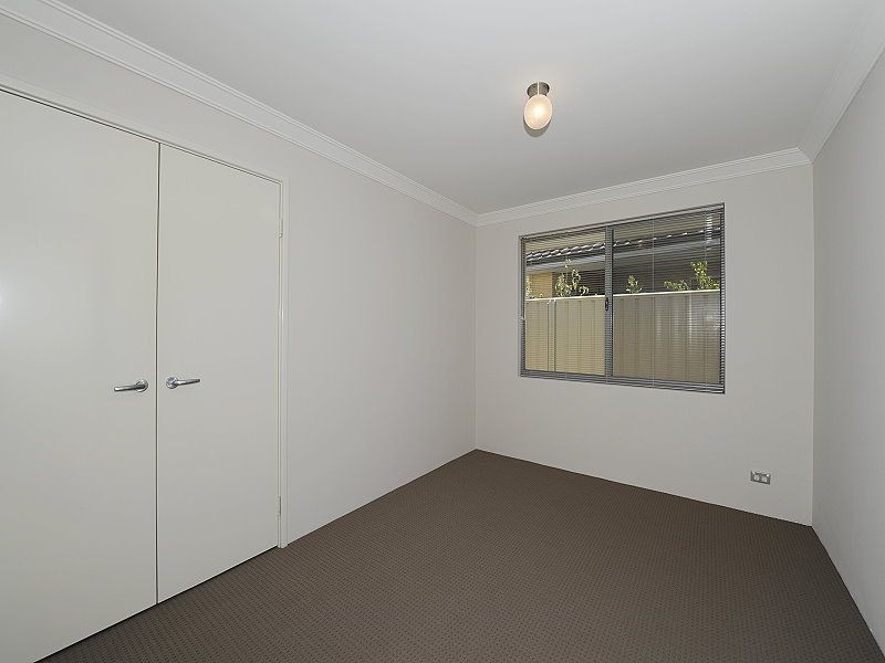 10 Asper Way, Halls Head WA 6210