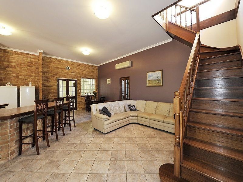 3 Cockatoo Close, Singleton WA 6175