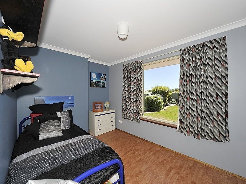 3 Cockatoo Close, Singleton WA 6175