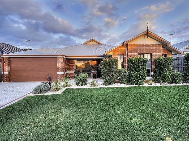 59 Carissa Turn, Halls Head WA 6210